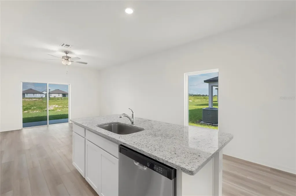3711 Bergamot Street Lake Alfred FL 33850