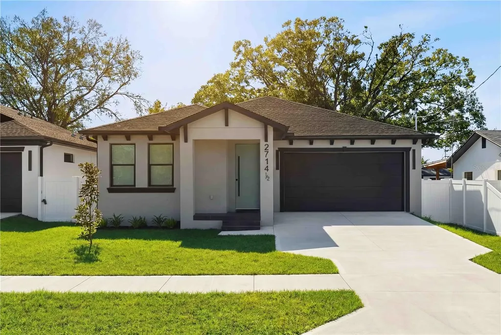 2714 W 1/2 Tampa Bay Boulevard Tampa FL 33607