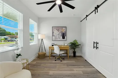 2714 W 1/2 Tampa Bay Boulevard Tampa FL 33607