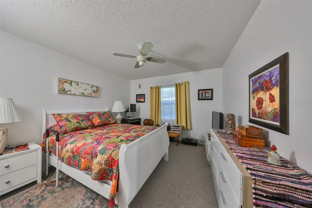 1901 Canterbury Lane Sun City Center FL 33573