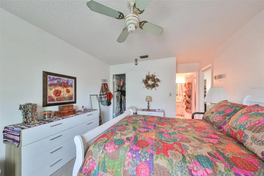 1901 Canterbury Lane Sun City Center FL 33573
