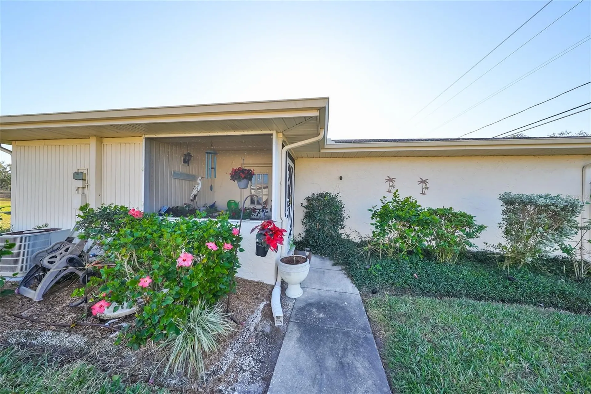 1901 Canterbury Lane Sun City Center FL 33573
