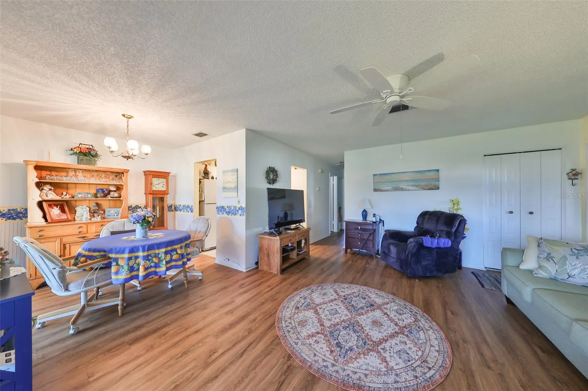 1901 Canterbury Lane Sun City Center FL 33573