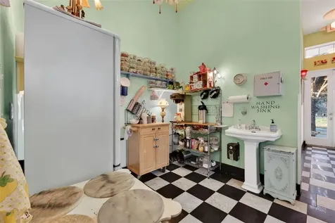 197 E Church Street Deland FL 32724