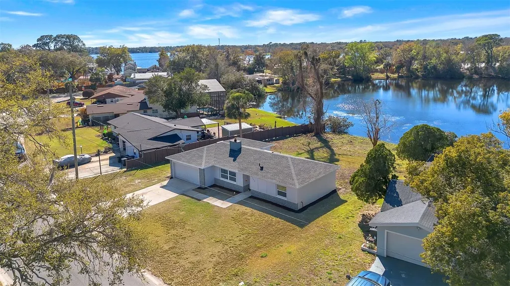 1350 Lake Asher Circle Apopka FL 32703