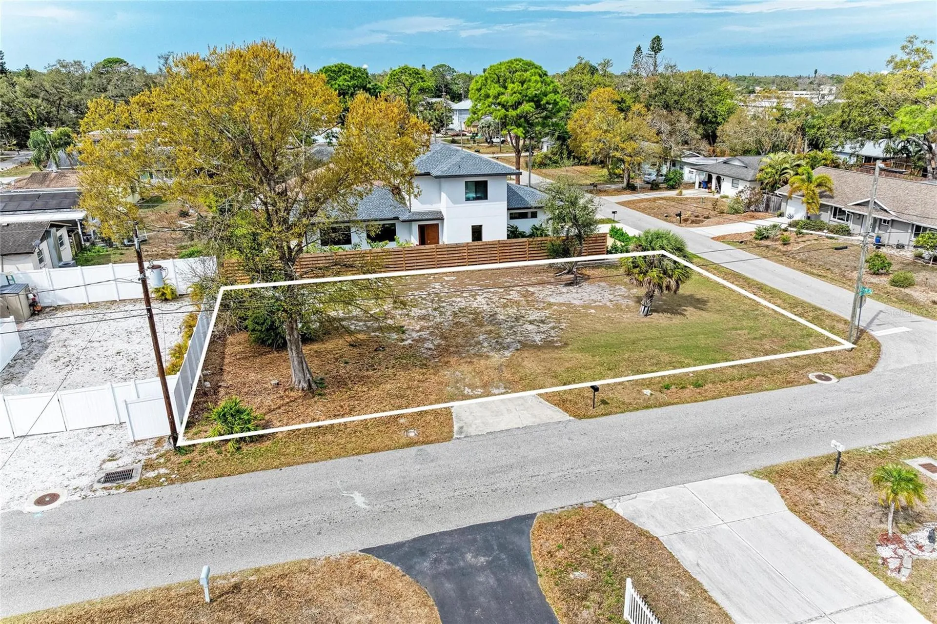4004 Worcester Road Sarasota FL 34231