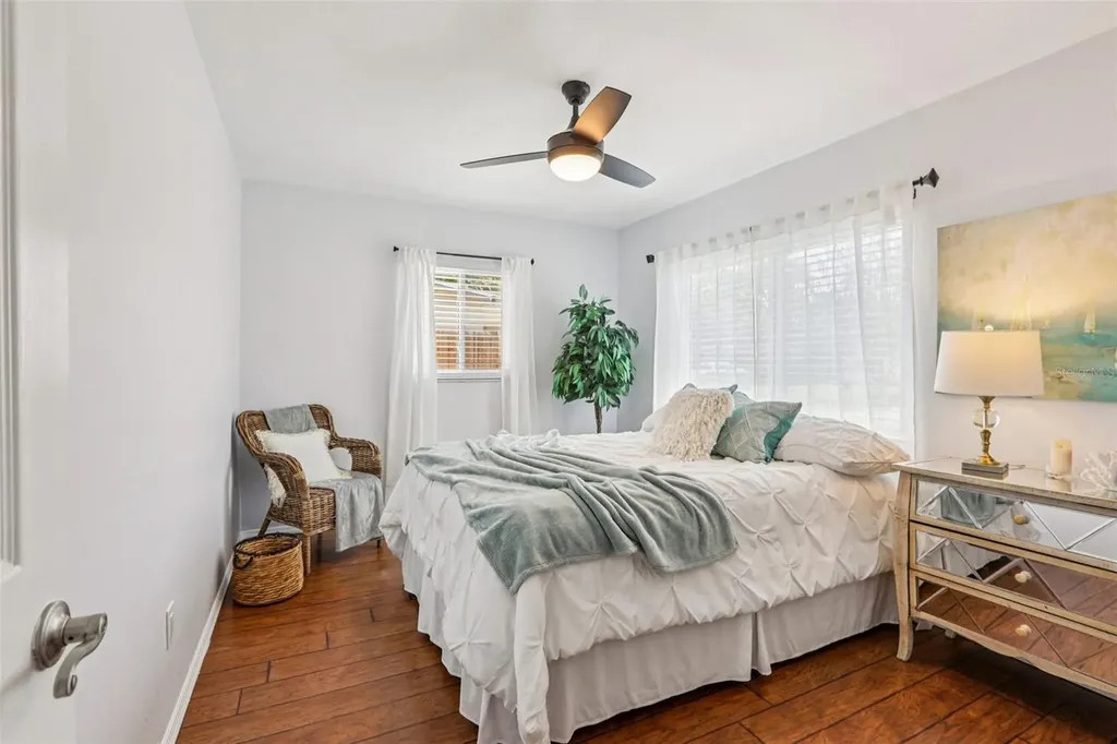 8541 75th Place Seminole FL 33777