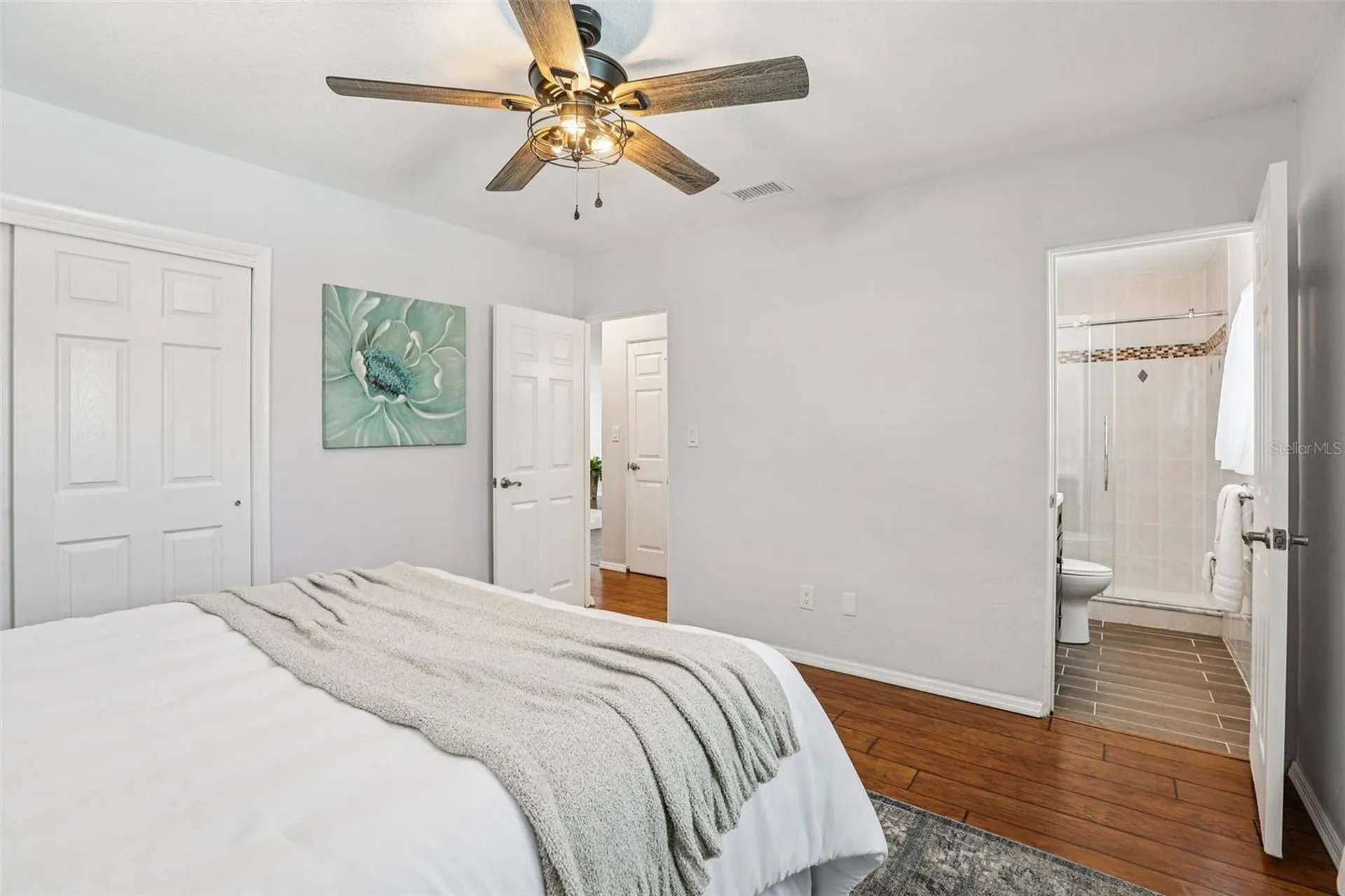 8541 75th Place Seminole FL 33777