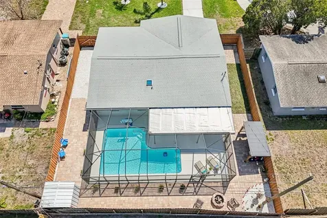 8541 75th Place Seminole FL 33777