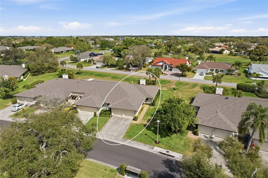 7427 Carnoustie Drive Sarasota FL 34238