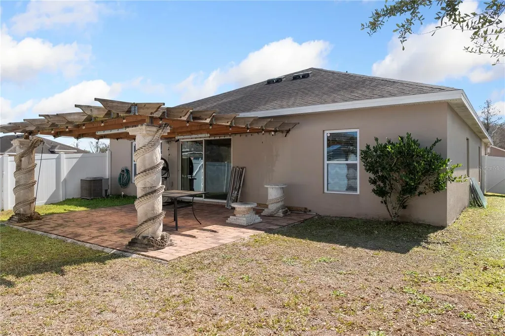 3551 Saxony Lane St Cloud FL 34772