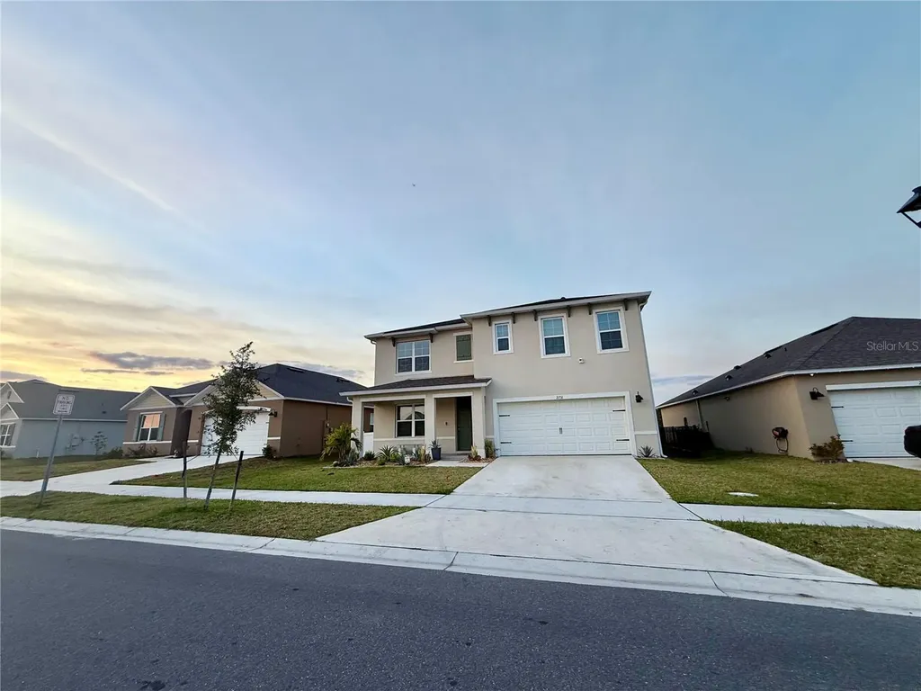 2731 House Finch Road Harmony FL 34773