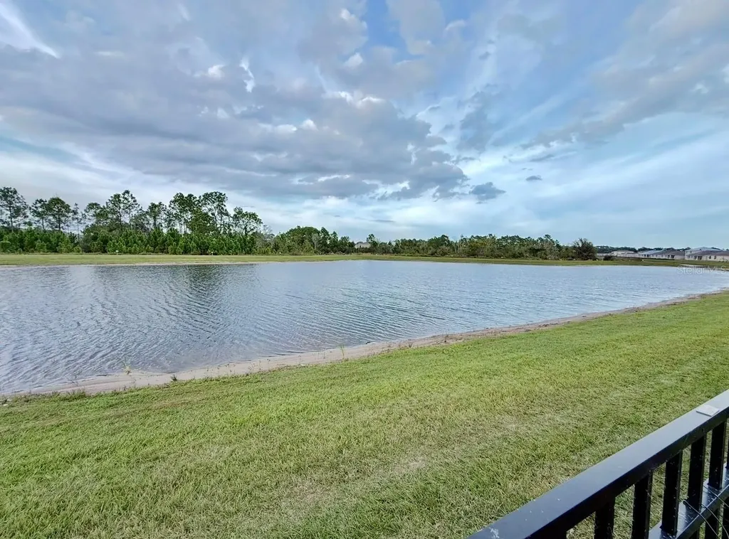 2731 House Finch Road Harmony FL 34773
