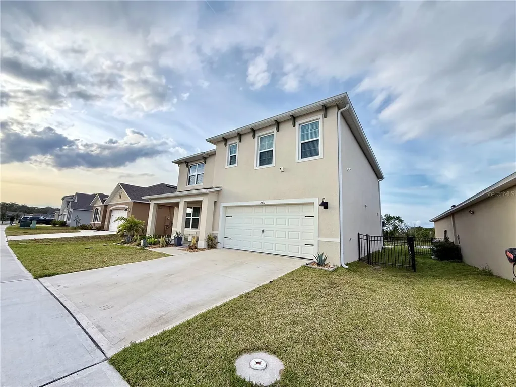 2731 House Finch Road Harmony FL 34773