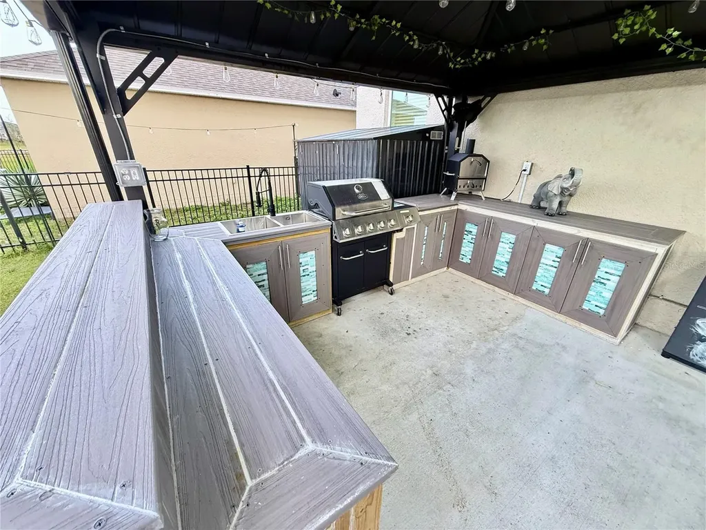 2731 House Finch Road Harmony FL 34773
