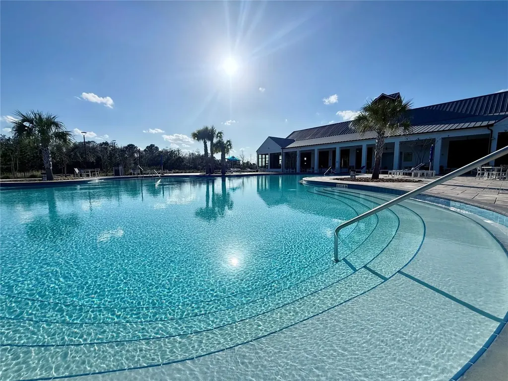 2731 House Finch Road Harmony FL 34773