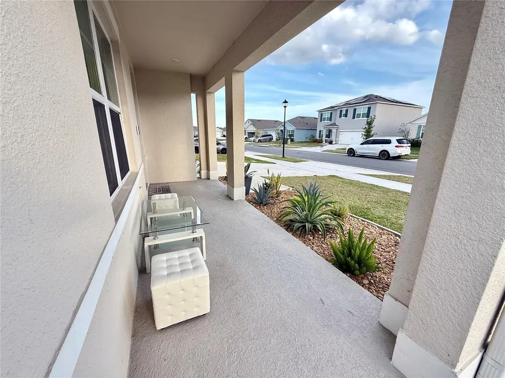 2731 House Finch Road Harmony FL 34773
