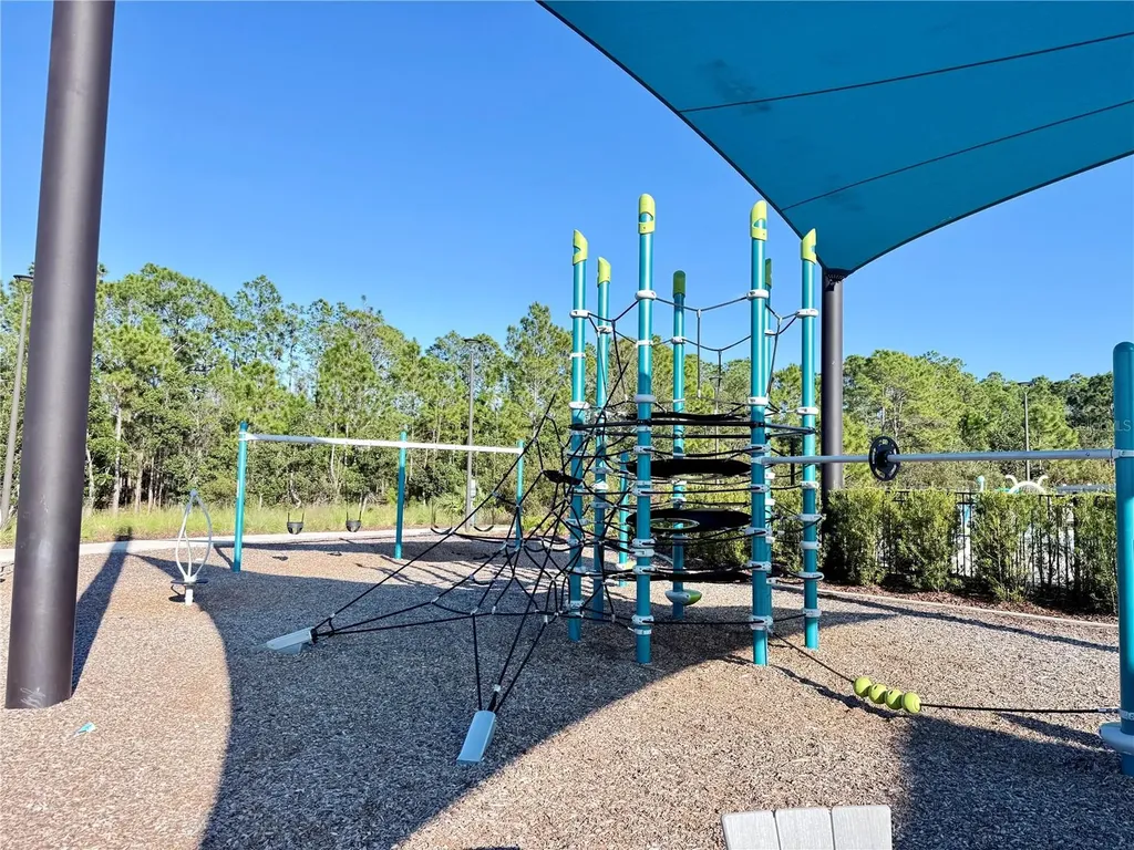 2731 House Finch Road Harmony FL 34773