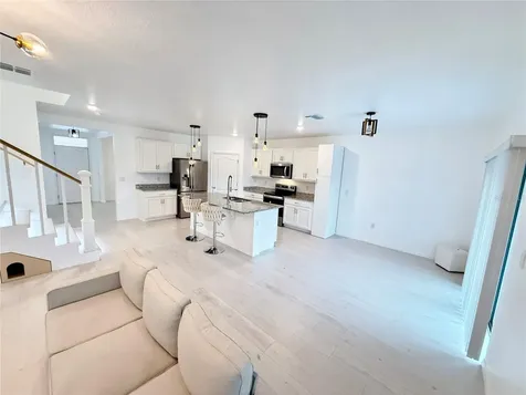 2731 House Finch Road Harmony FL 34773
