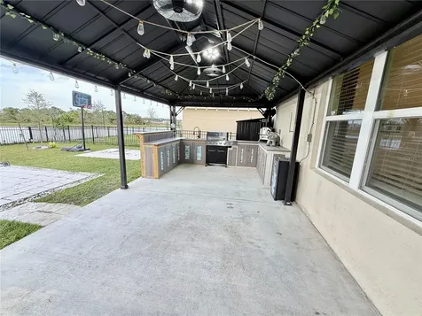 2731 House Finch Road Harmony FL 34773