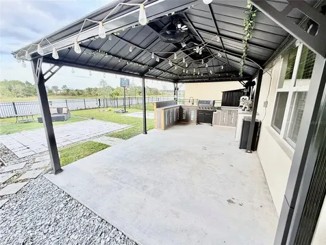 2731 House Finch Road Harmony FL 34773