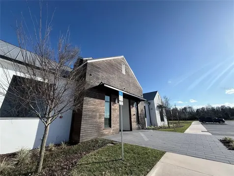 2731 House Finch Road Harmony FL 34773
