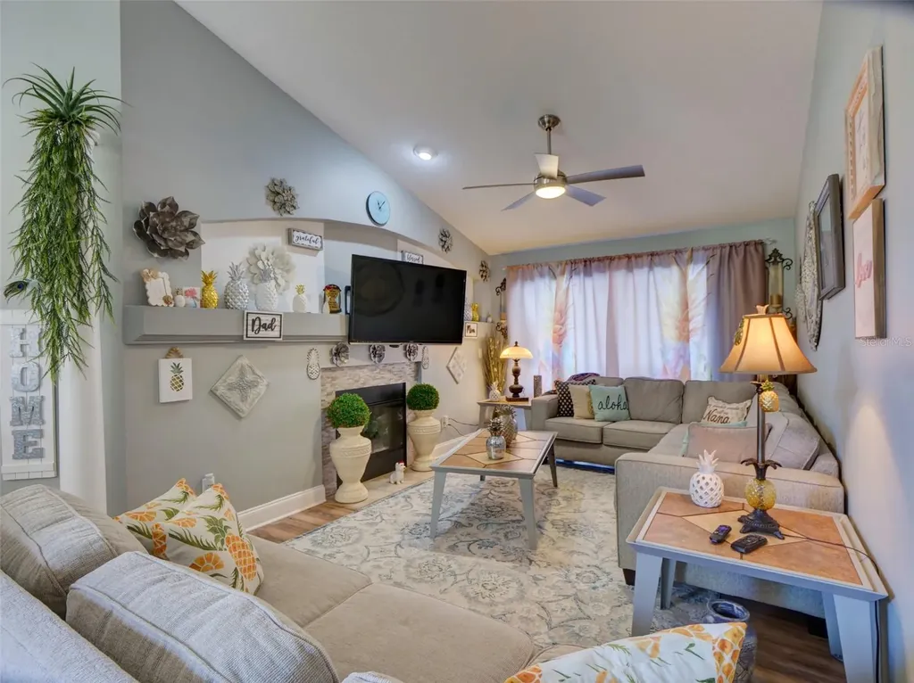 1437 Bent Oaks Boulevard Deland FL 32724
