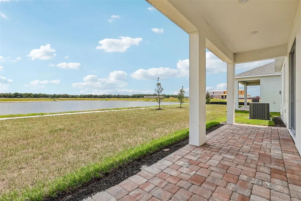 5024 Salado Drive St Cloud FL 34771