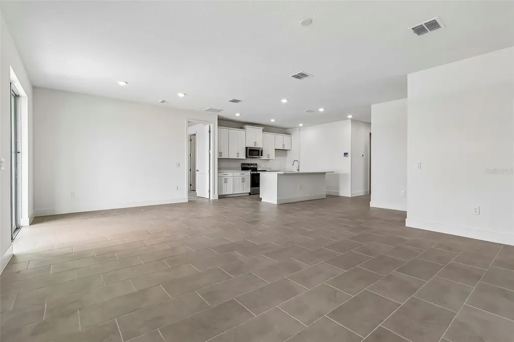 5024 Salado Drive St Cloud FL 34771