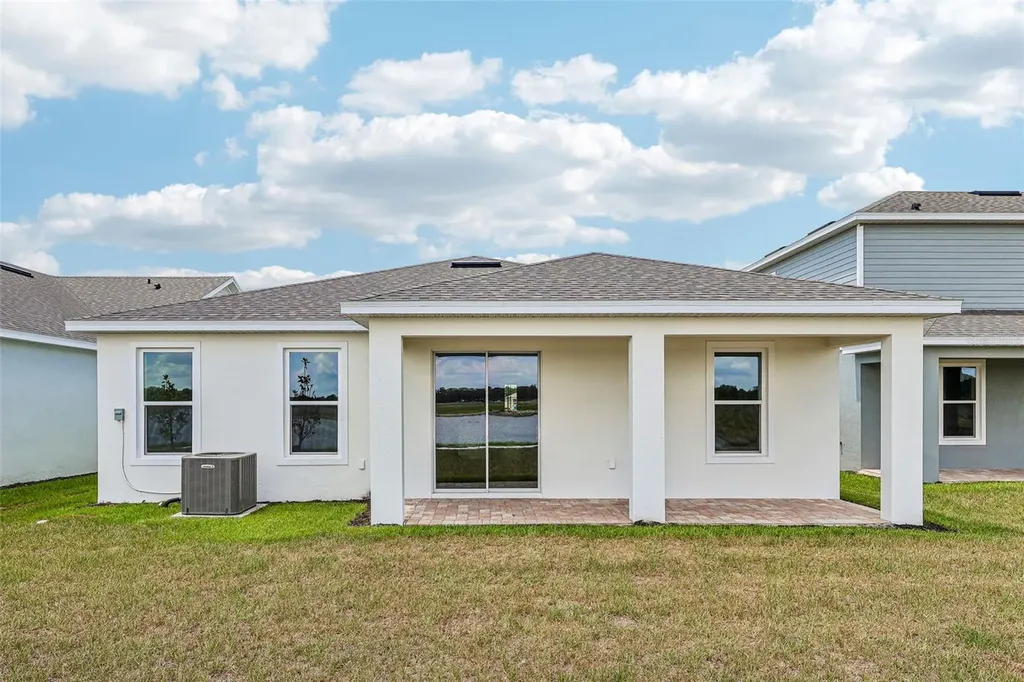 5024 Salado Drive St Cloud FL 34771