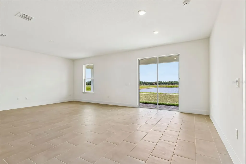 5024 Salado Drive St Cloud FL 34771