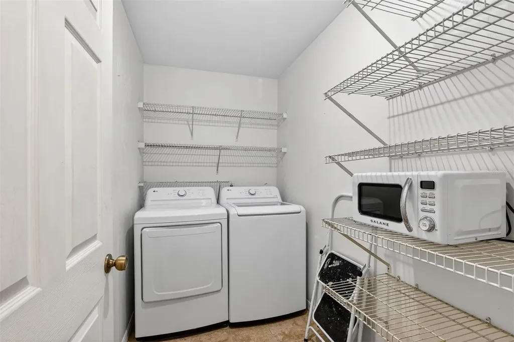 809 NW 42nd Terrace Gainesville FL 32605