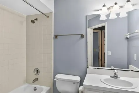 809 NW 42nd Terrace Gainesville FL 32605