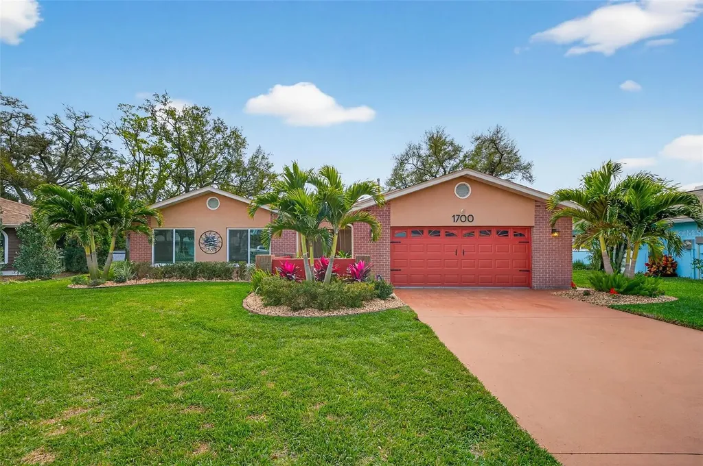 1700 Glen Lakes Boulevard N St Petersburg FL 33702
