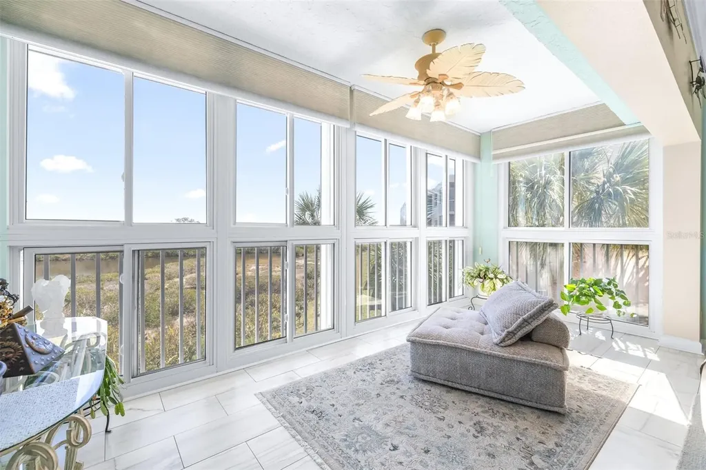 6399 Shoreline Drive St Petersburg FL 33708