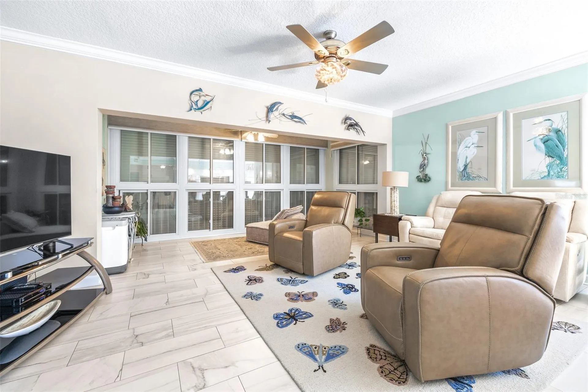 6399 Shoreline Drive St Petersburg FL 33708