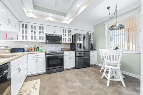 6399 Shoreline Drive St Petersburg FL 33708