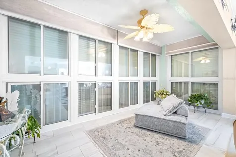 6399 Shoreline Drive St Petersburg FL 33708