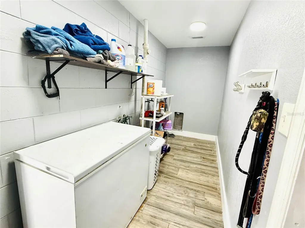 8280 32nd Avenue N St Petersburg FL 33710