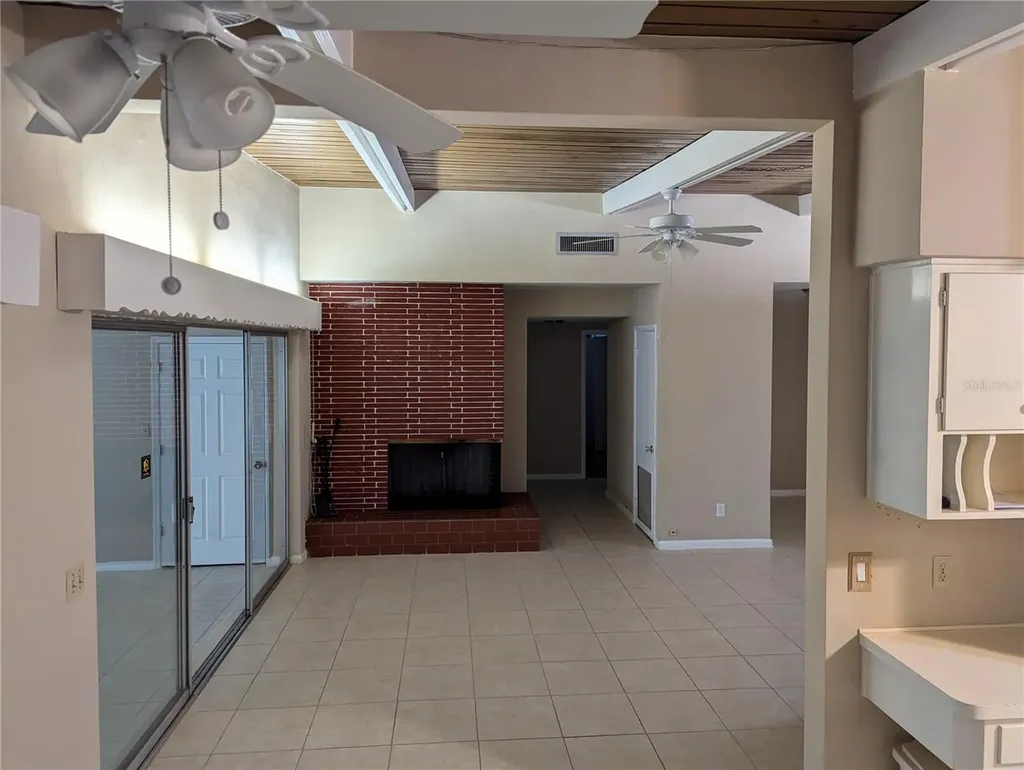 6517 Walton Way Tampa FL 33610