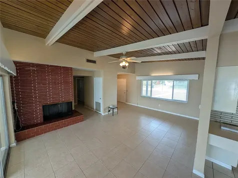 6517 Walton Way Tampa FL 33610