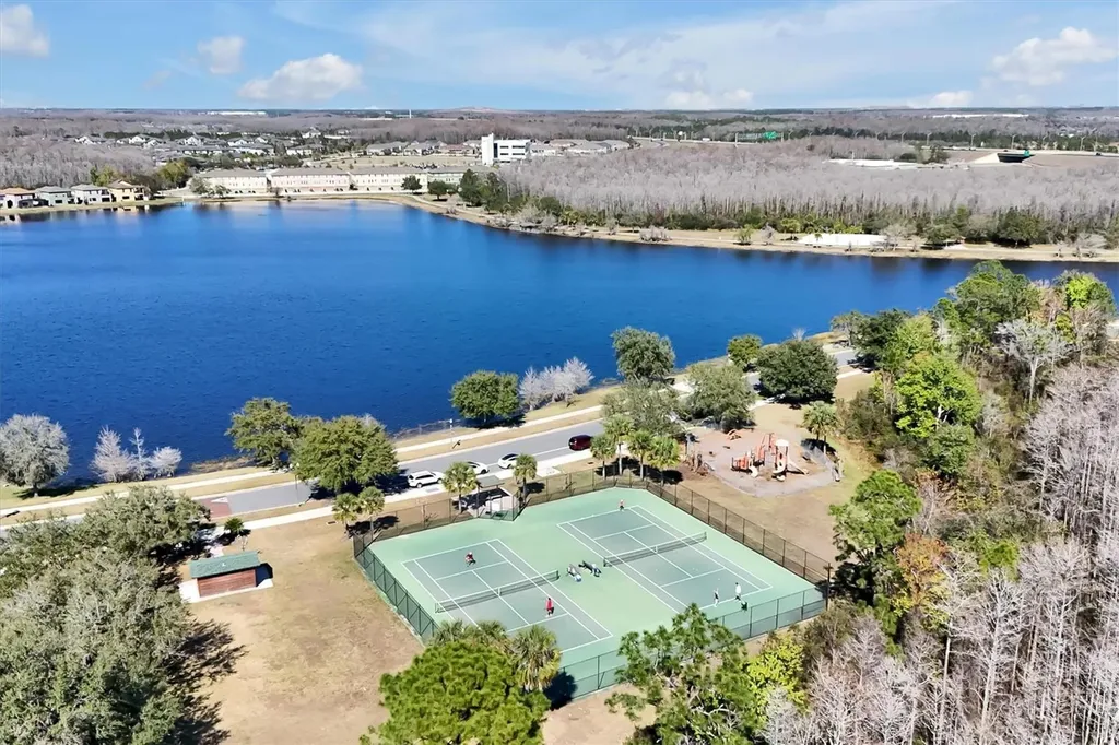 10522 Green Ivy Lane Orlando FL 32832