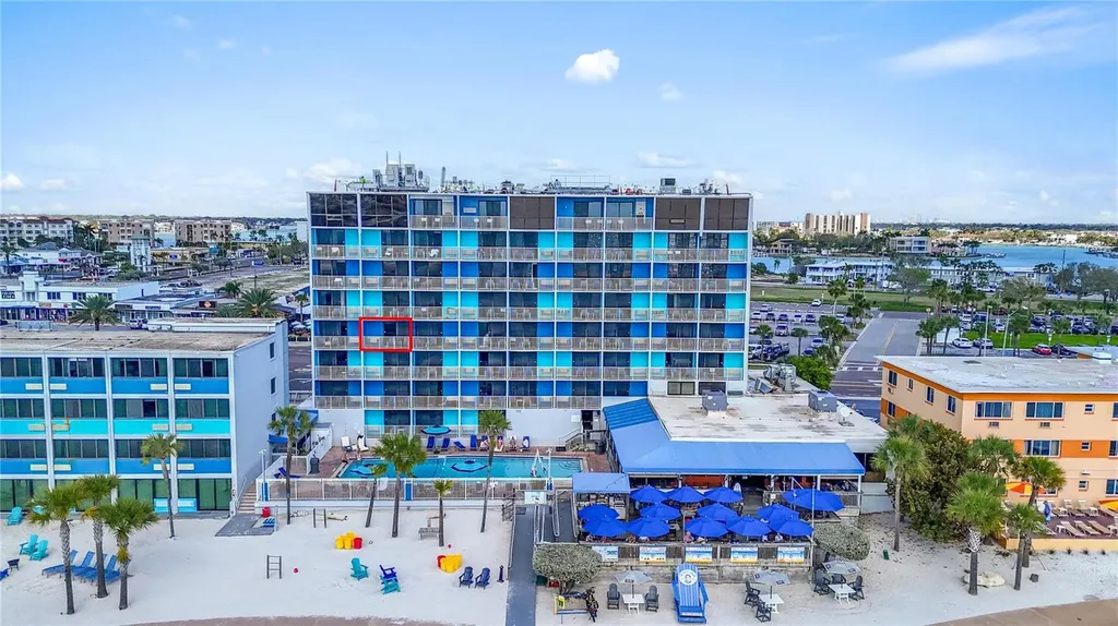 10650 Gulf Boulevard St Petersburg FL 33706
