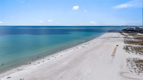 10650 Gulf Boulevard St Petersburg FL 33706