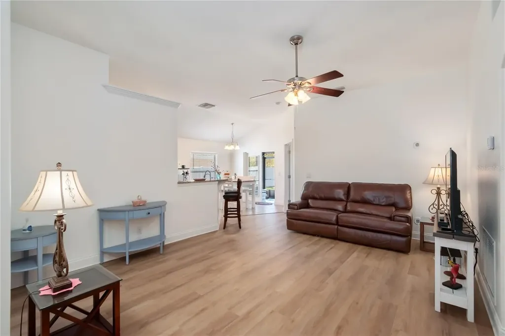2309 Angel Fish Loop Leesburg FL 34748