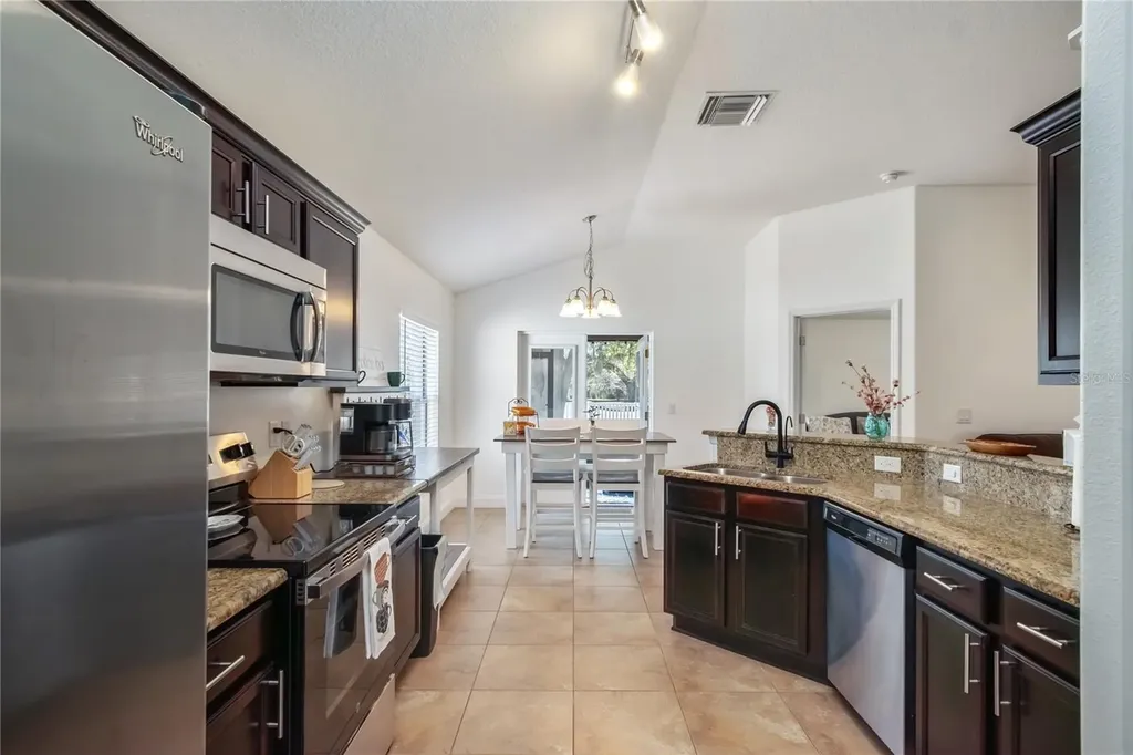 2309 Angel Fish Loop Leesburg FL 34748