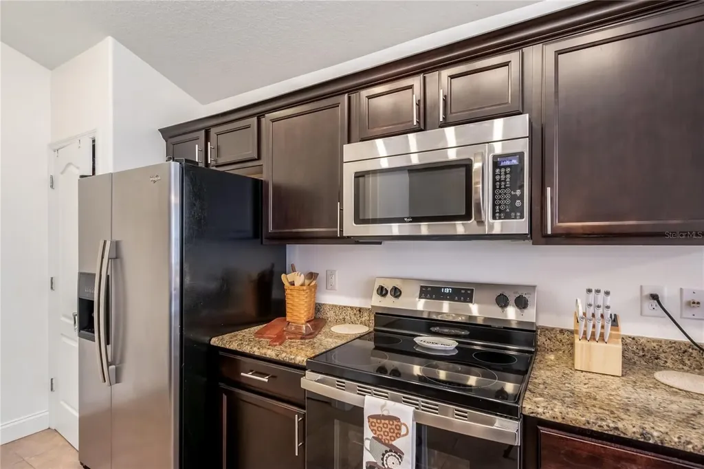2309 Angel Fish Loop Leesburg FL 34748