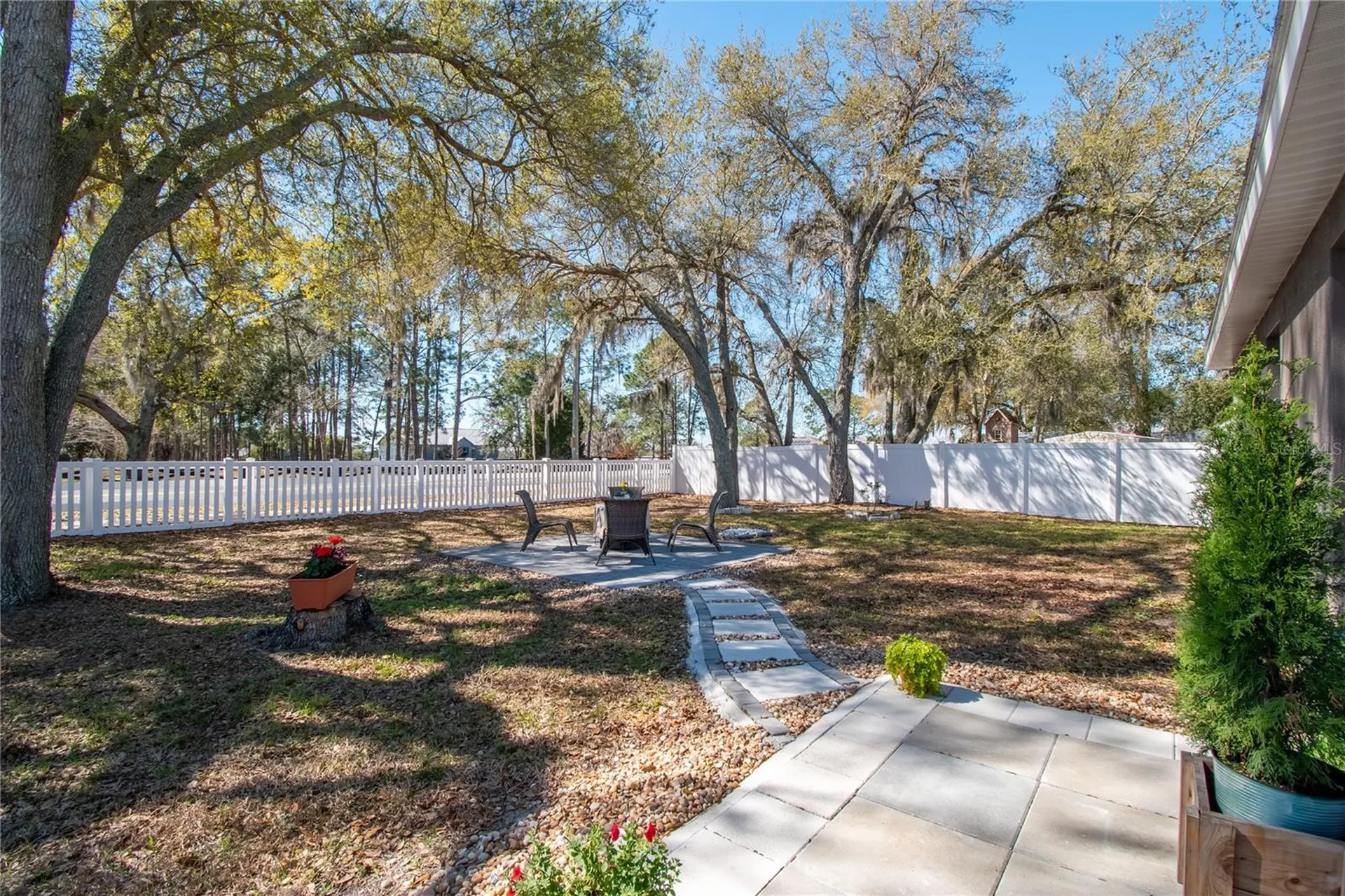 2309 Angel Fish Loop Leesburg FL 34748