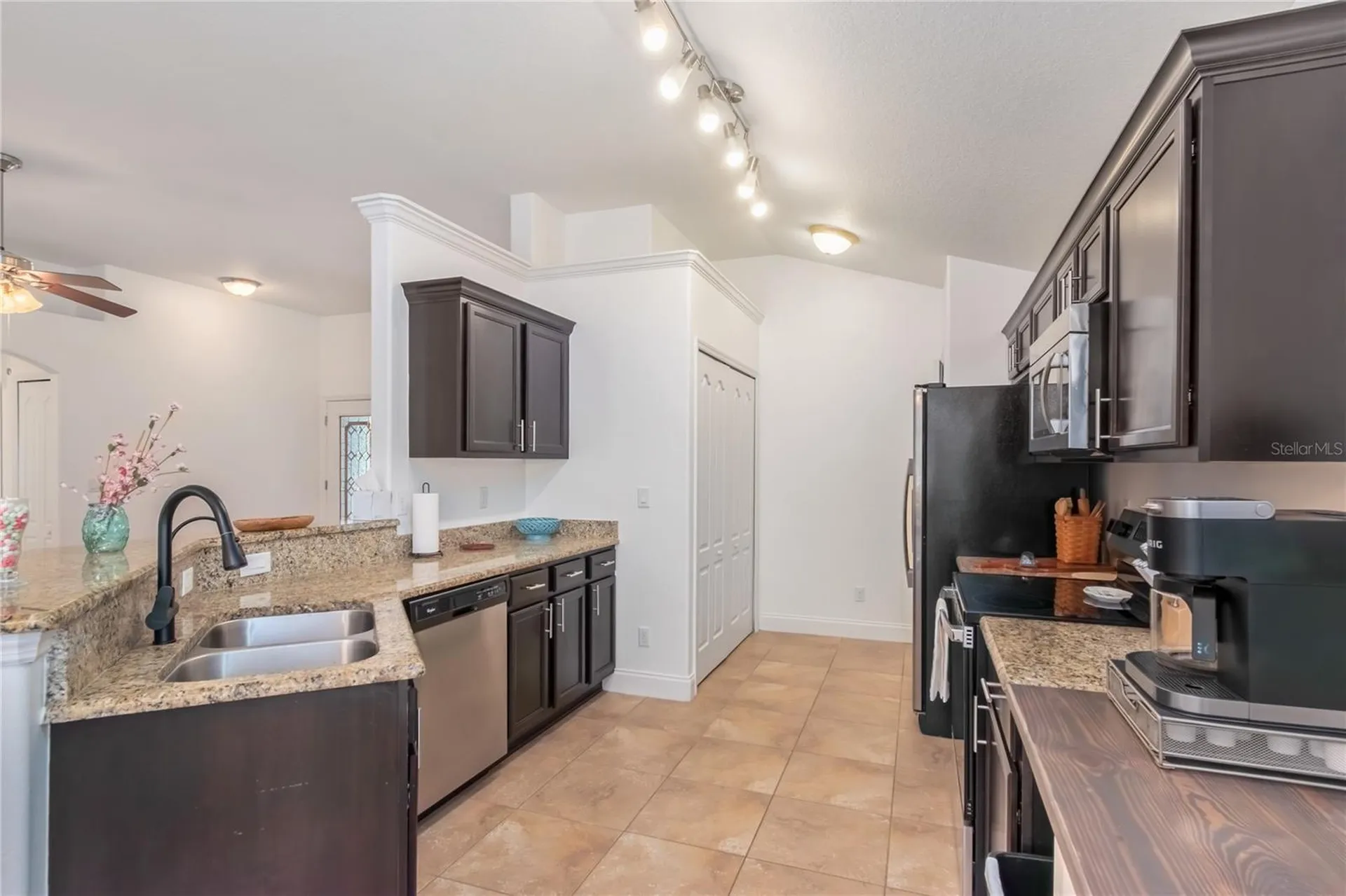 2309 Angel Fish Loop Leesburg FL 34748
