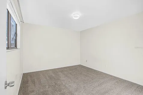 5528 SW 4th Place Gainesville FL 32607